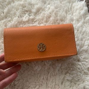 Tory Burch sunglass case✨